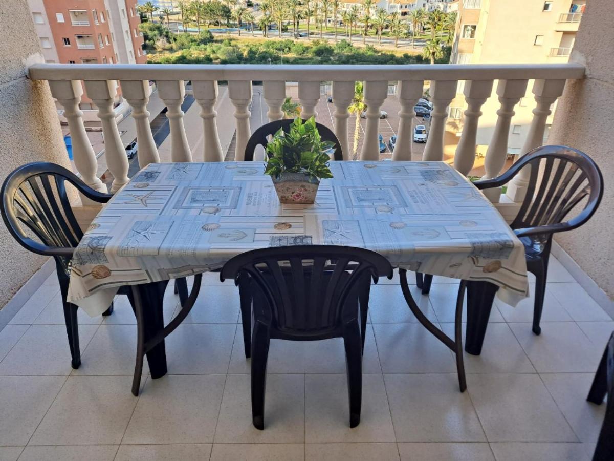 Апартаменты Apartamento Ла-Манга-дель-Мар-Менор Экстерьер фото