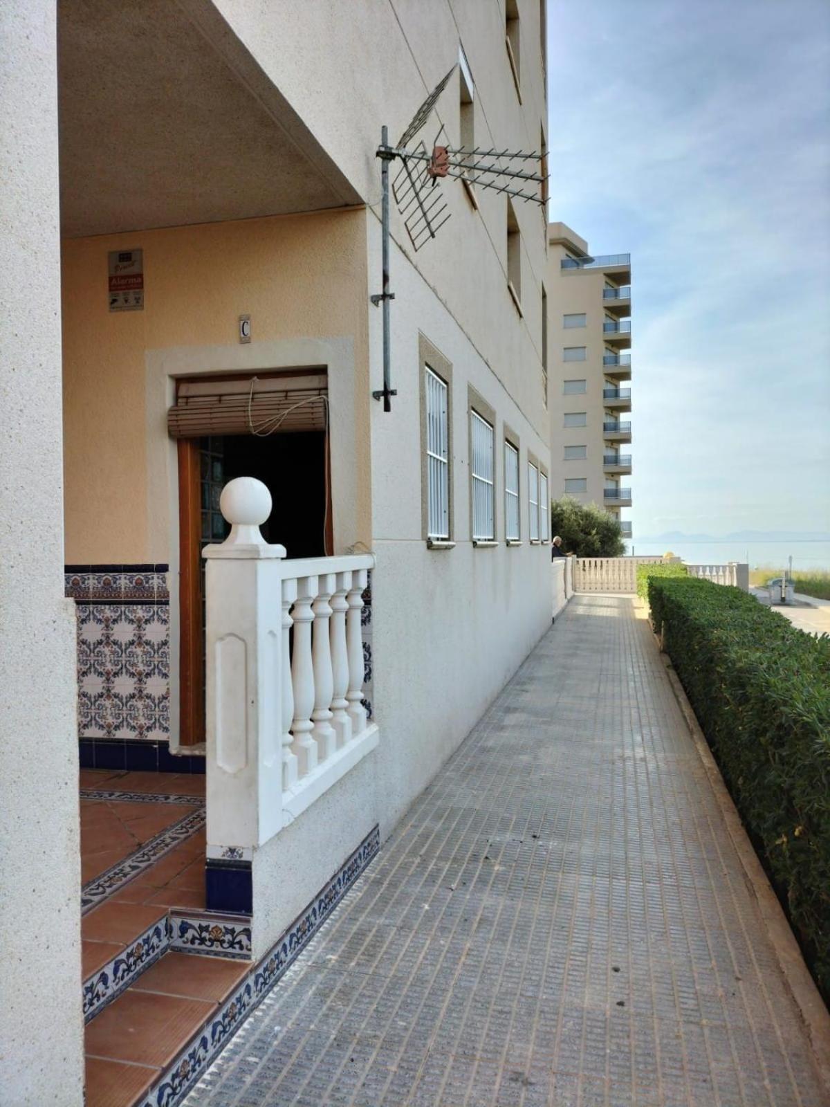 Апартаменты Apartamento Ла-Манга-дель-Мар-Менор Экстерьер фото